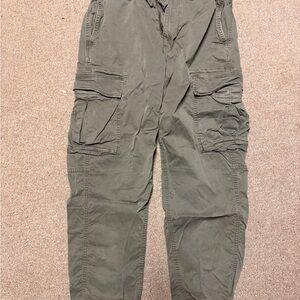 American Eagle Outfitters Men's Cargo Pants - Olive
